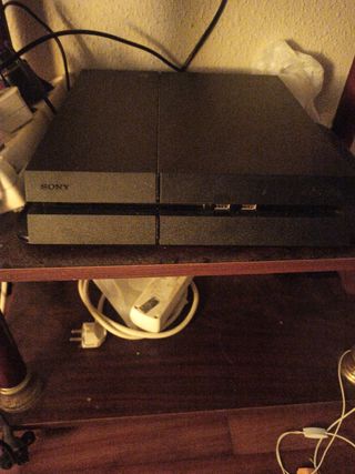 PS4 Fat 500GB Poco Uso