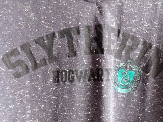 Camiseta gris Harry Potter Slytherin S