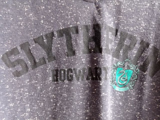 Camiseta gris Harry Potter Slytherin S