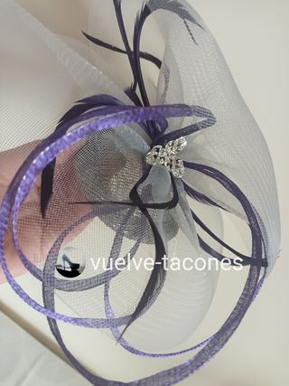 Tocado tipo casquete con tul  ♡ CHESCO