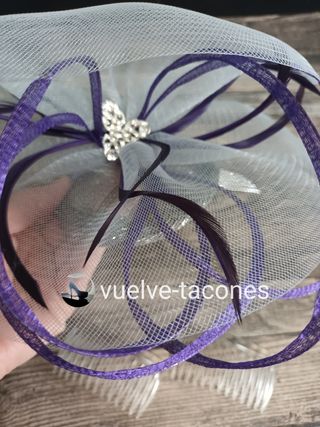 Tocado tipo casquete con tul  ♡ CHESCO