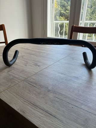 Manillar de carreras VO2 negro.