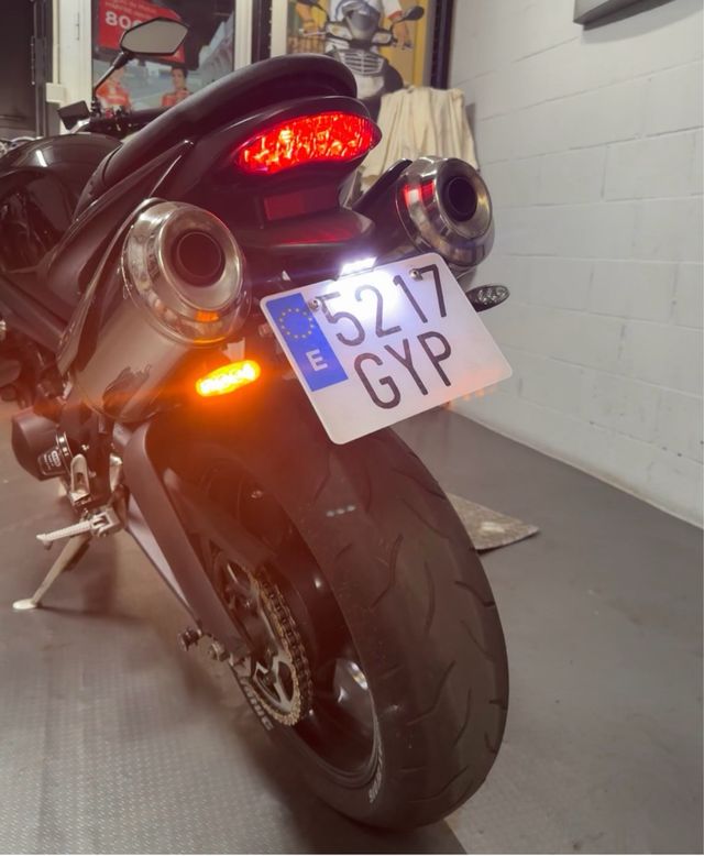 Triumph Street Triple 675 A2 2010