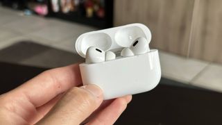 Caja de Airpods pro version 1