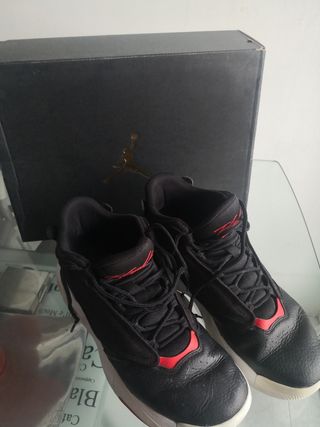 Zapatillas Jordan 6 Rings Negras y Rojas