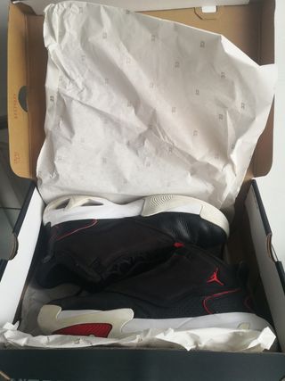 Zapatillas Jordan 6 Rings Negras y Rojas