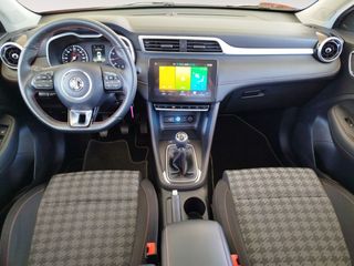 MG ZS Luxury