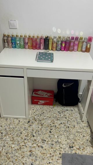 Scrivania bianca Ikea