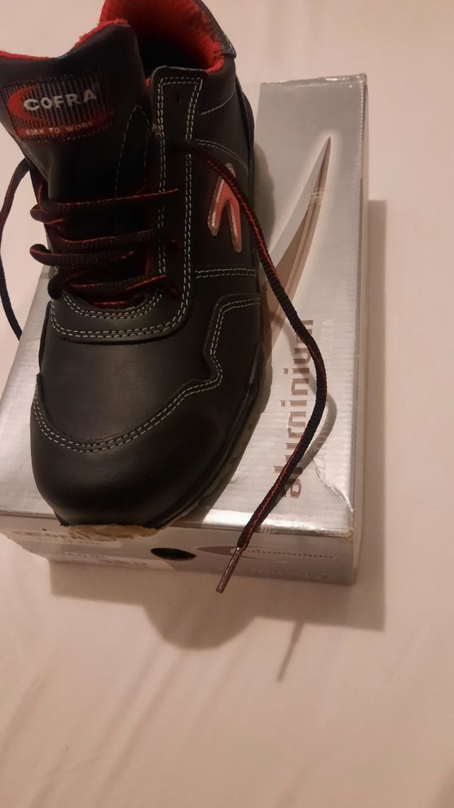 Zapatos de seguridad Cofra Talla 41