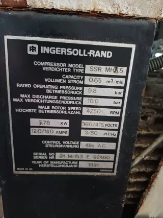 Compresor aire tornillo Ingersoll Rand SSR MH5.5