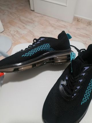 Zapatillas Deportivas Hombre Negras y Turquesa