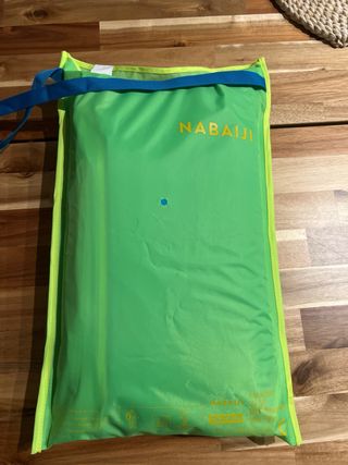 Piscina para perros azul y verde