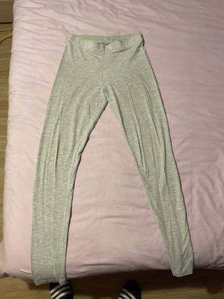 Leggings grises cómodos