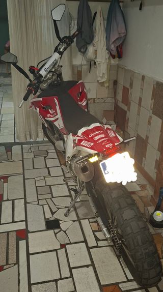 Husqvarna TE 610ie Moto