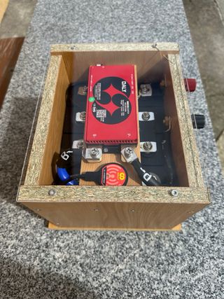 Batería LiFePO4 DALY 12V 150A para Camper