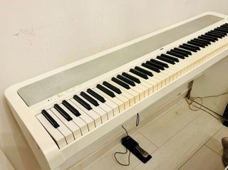 Piano Korg B1