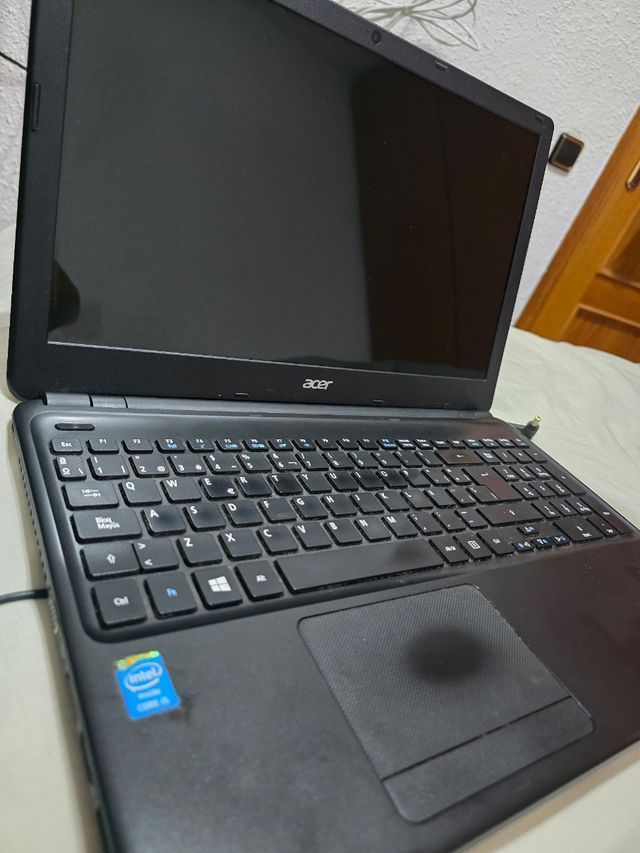 Computer portatile Acer 8 GB RAM 950 GB  (LEGGI)