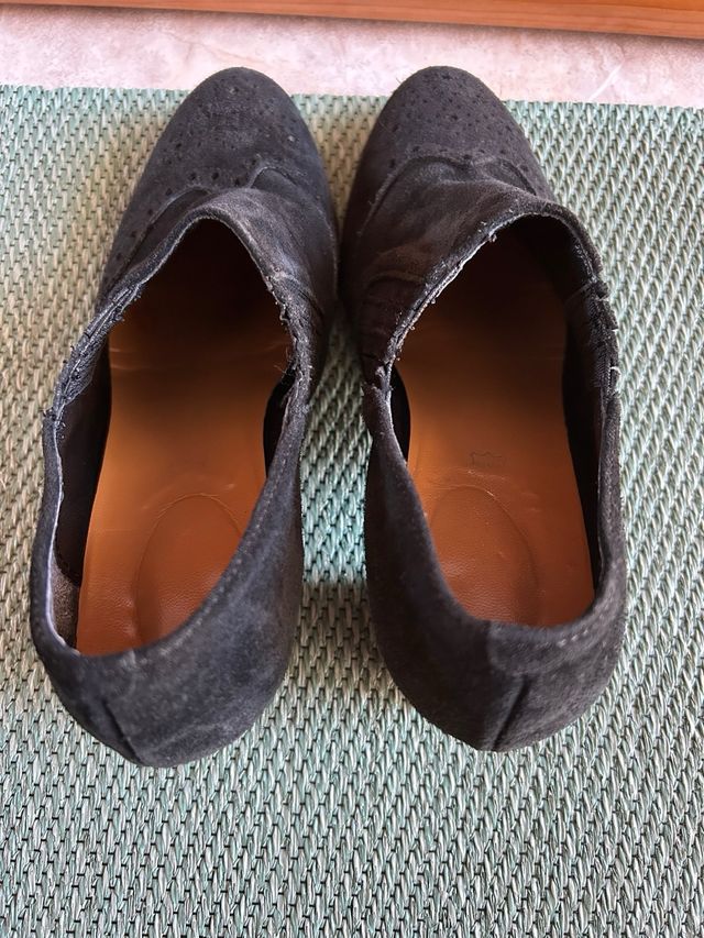 Zapatos de tacón negros