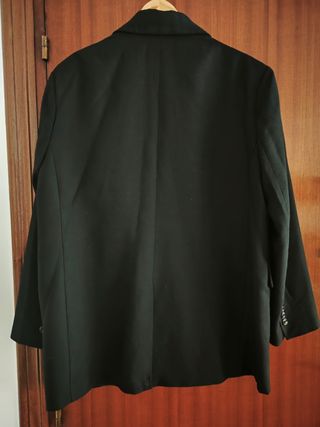 Americana Mango Negra Talla XXL