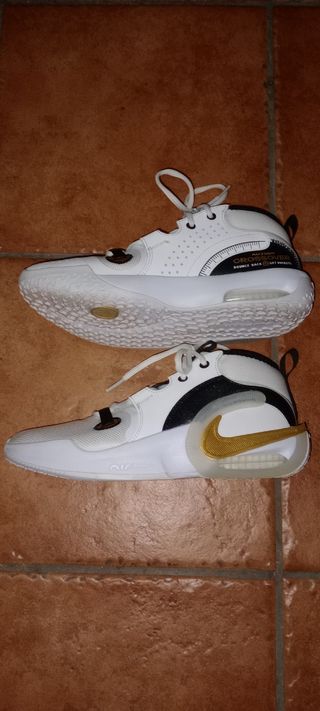 Nike Air Zoom Crossover 2