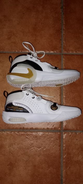 Nike Air Zoom Crossover 2