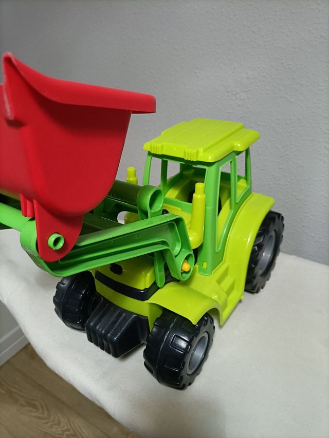 Tractor de Juguete Verde y Rojo