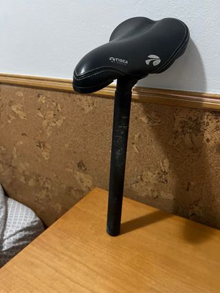 Sillín de bicicleta negro Tioga