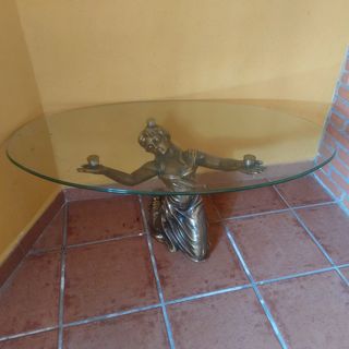 Mesa de salón bronce y cristal