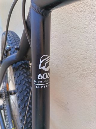 Bicicleta Felt Q800 BTT alu. ultraligero!!