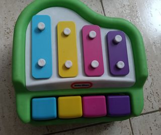 Xilófono Little Tikes para bebé