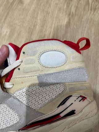 Jordan 8 SoleFly Edición Limitada Beige Rojo