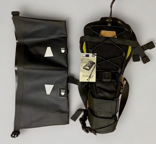 Arnés Sillin + Bolsa Estanca Bikepacking 14L