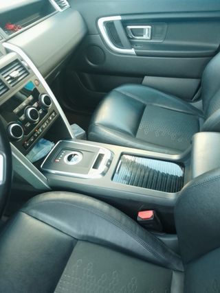 Land Rover Discovery Sport 2015