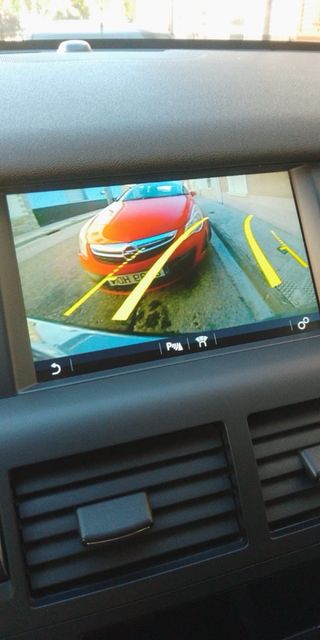 Land Rover Discovery Sport 2015