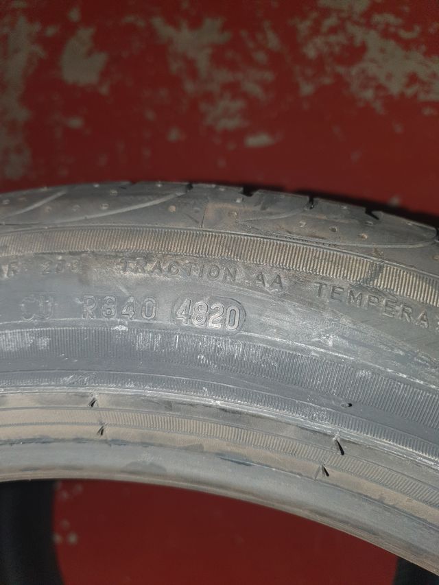 235/45/17 PZERO NERO GT