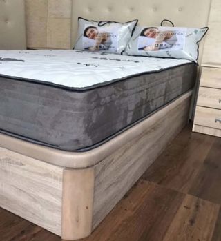 cama y colchón