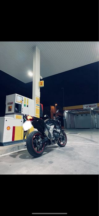 Kawasaki Z750  2008