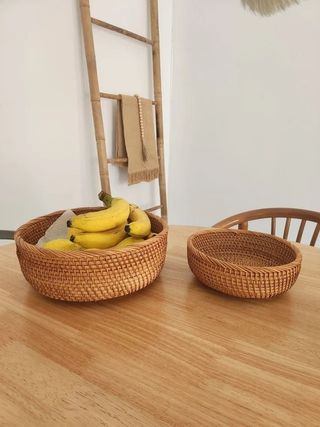 Fruteros de mimbre
