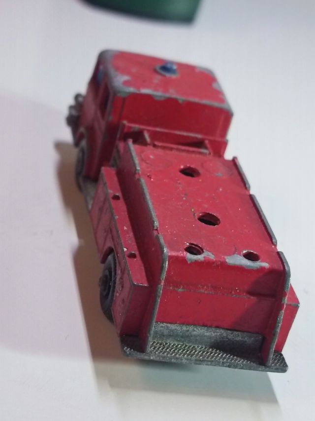 FIRE PUMPER TRICK 1/64 MATCHBOX