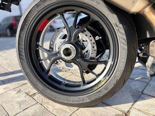 Ducati Multistrada V4 S Pikes Peak 2023