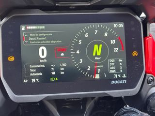 Ducati Multistrada V4 S Pikes Peak 2023