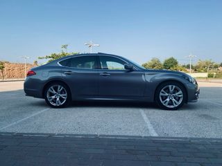 Infiniti M30 2012
