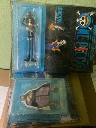 Figuras One Piece Brook y Trafalgar Law