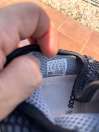 Zapatillas Adidas Talla 42 Negras y Naranjas