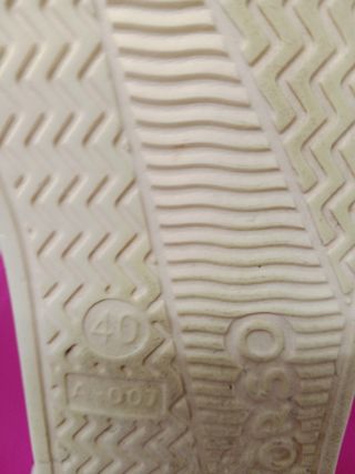 Zuecos ORSO Goma Eva Blancos