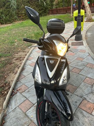 Sym Symphony 125cc Negra