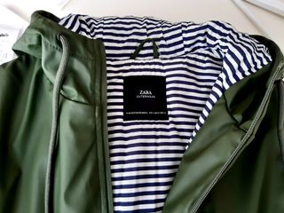 Chubasquero Zara