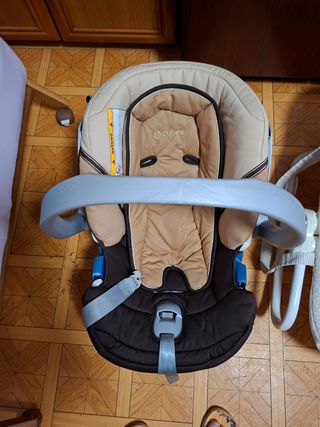 Mini Cuna, Maxicosi Cybex y Hamaca Bebé