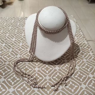 Tres cordones de perlas de madreperla