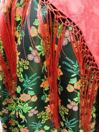 Traje de Baturra (medidas en la descripción)